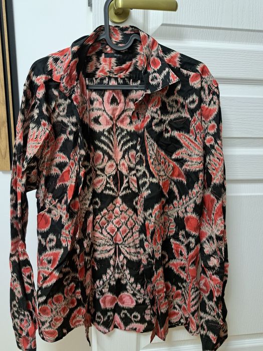 Camasi Gucci , Dolce Gabanna , D&G , Cavalli in stare foarte buna !