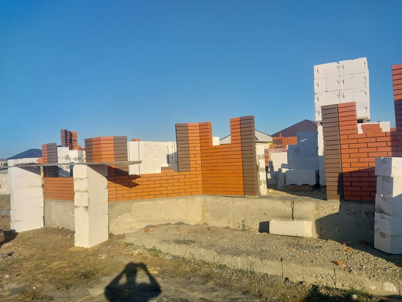 Строим дом и котеж подключ бригада Узбеки