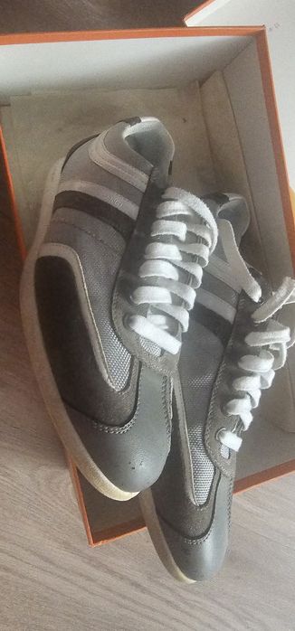 Обувки BOSS(номер-43)