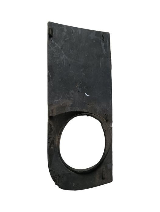 Grila/ornament lampa ceata fata FORD FOCUS III Saloon 2010 - >