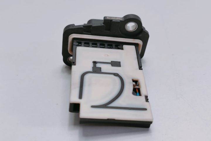 Debitmetru aer 226807131RC / 93450753 Nissan Qashqai a 2-a generatie