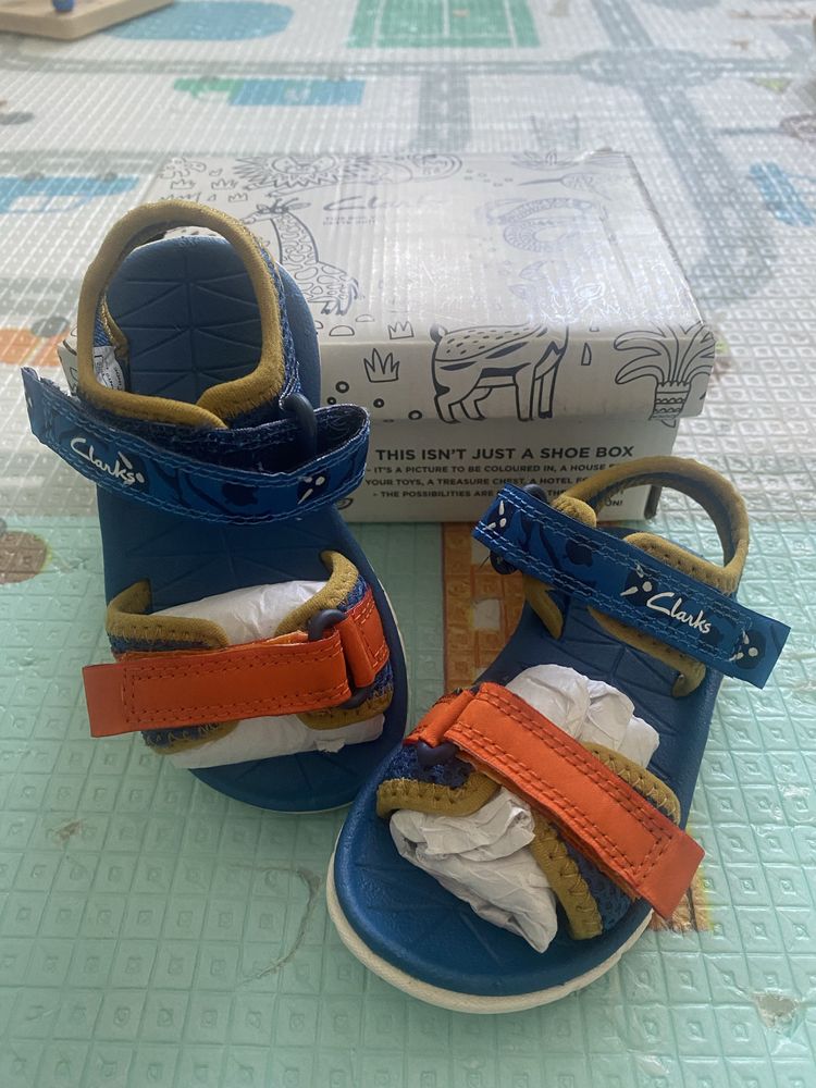 Детски сандали Clarks
