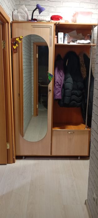 Продам прихожую в хорошем состоянии