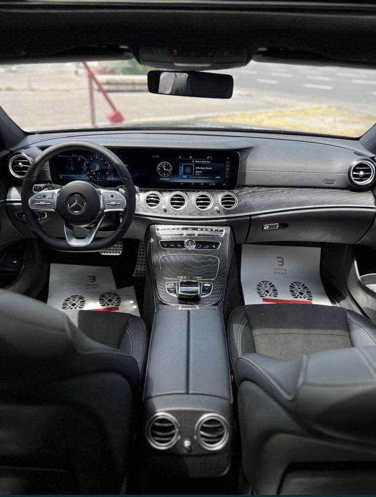 Mercedes Benz w 213 e 200
