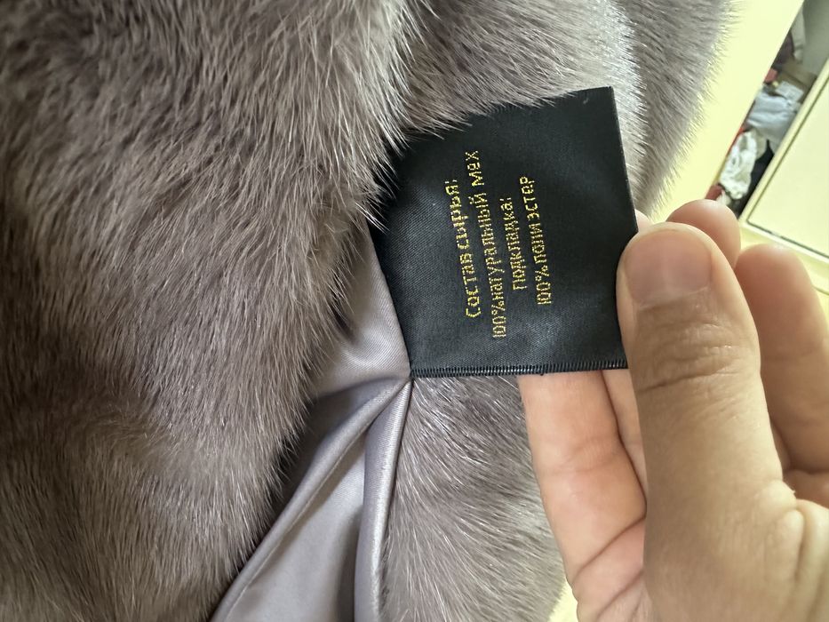 Продам шубу из натуральной норки . цена 300