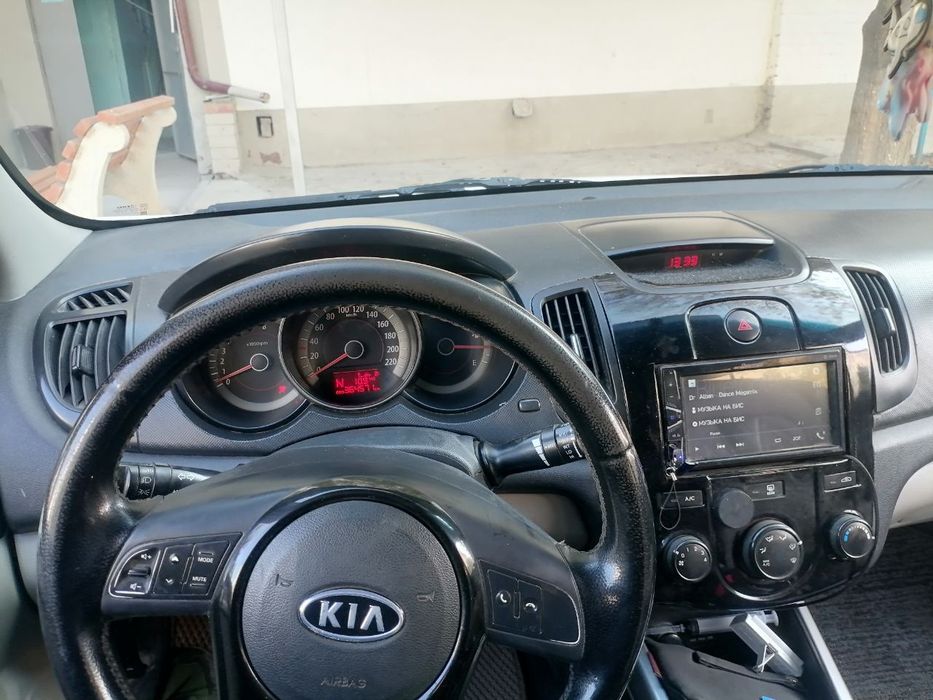 Продам Kia Forte 2009 года, в хорошем состоянии,
