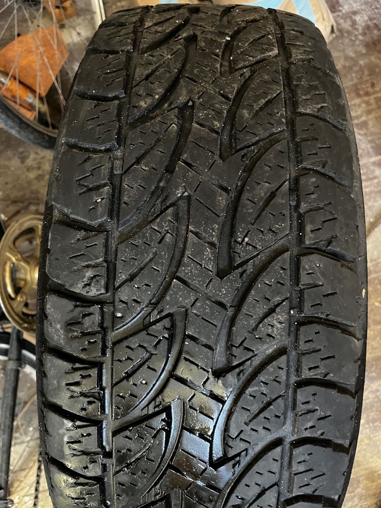 Гуми Bridgestone DUELER A/T 265/65/17