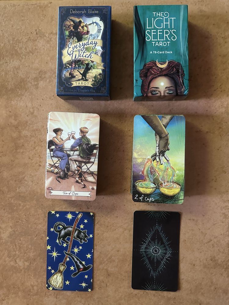 Карти Таро -  Everyday Witch и The Light Seer’s Tarot