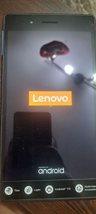 Таблет lenovo ( КАТО НОВ )