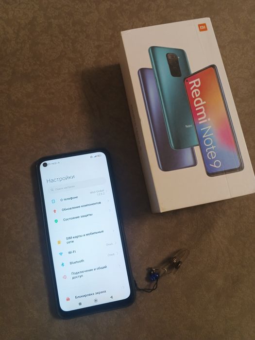 Продам телефон Redmi note 9