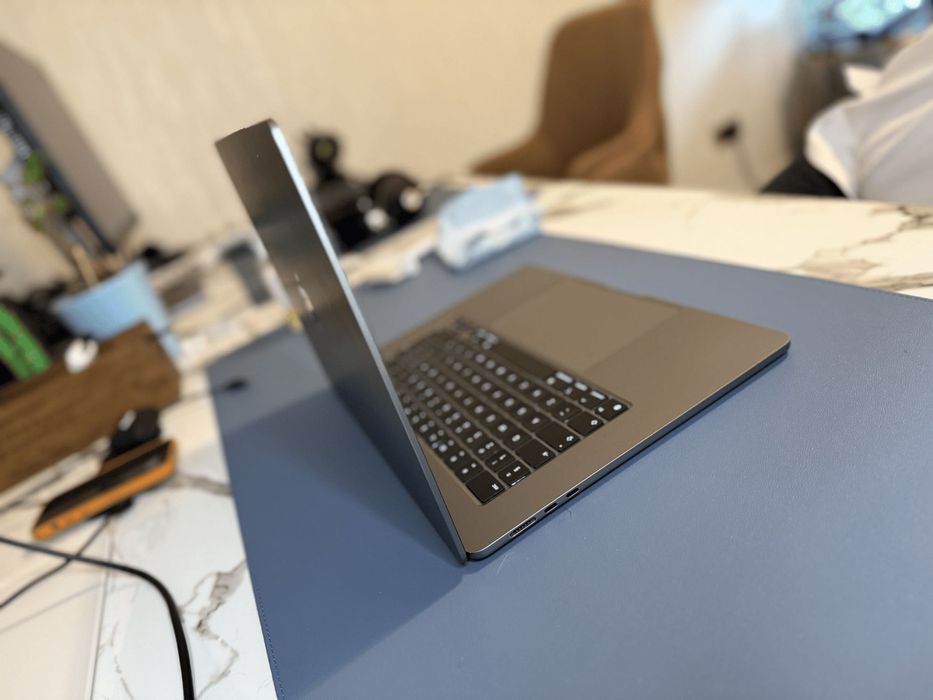 MacBook Air 15” M3 | 16GB RAM | 512GB SSD