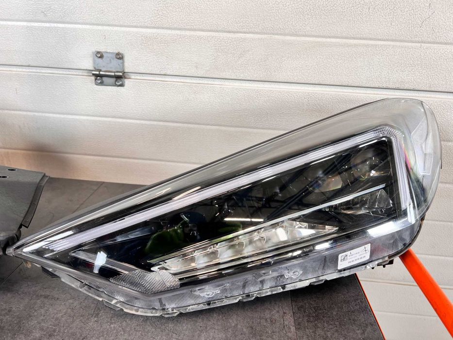 Far stanga/dreapta Full Led Hyundai Tucson 3