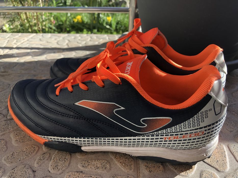 Joma стонижки, футболни обувки