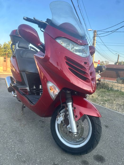 Scuter kymco grand dimk 125