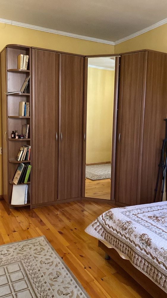 Продаётся спальный гарнитур хорошего качества