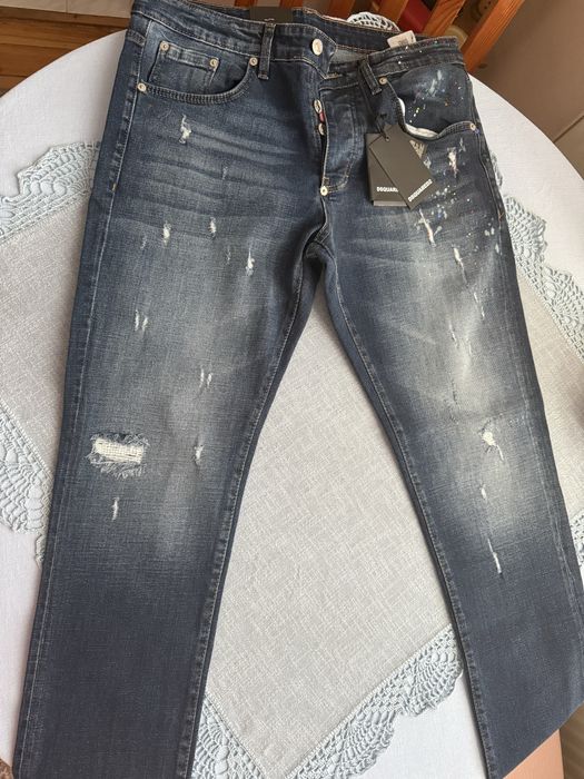 Dsquared2 дънки не носени