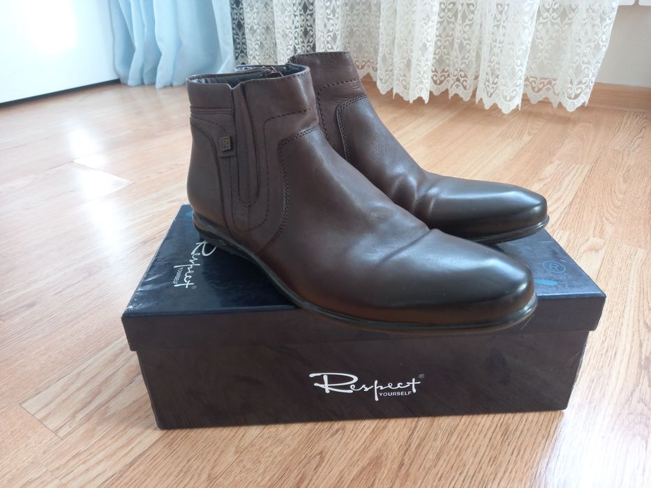 Продам демисезонную обувь