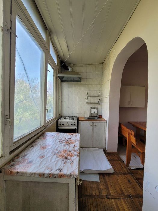 Срочно сотилади ЮНУСАБАДСКИЙ район 2 хона Мебел коллади