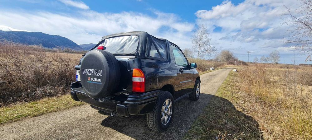 Suzuki Grand Vitara Cabrio 2.0 benzină, 128 CP, 4x4, model Canada