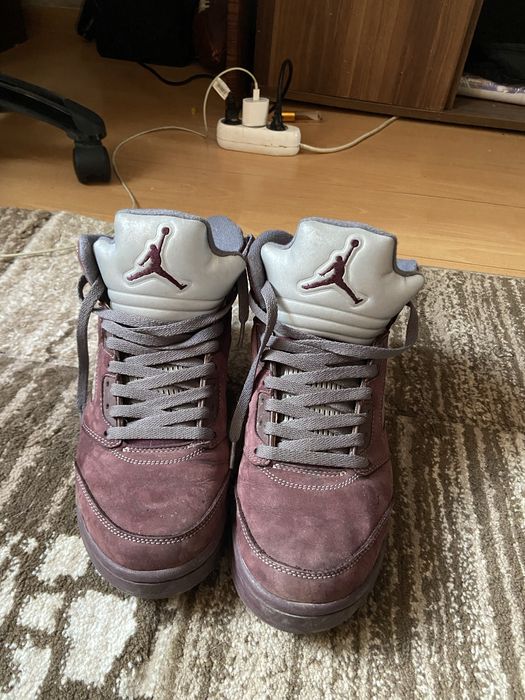 Jordan 5 Burgundy