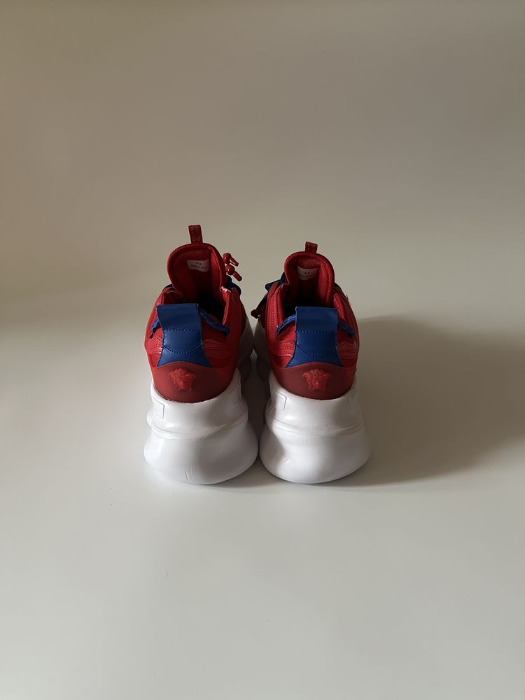 Versace Chain Reaction