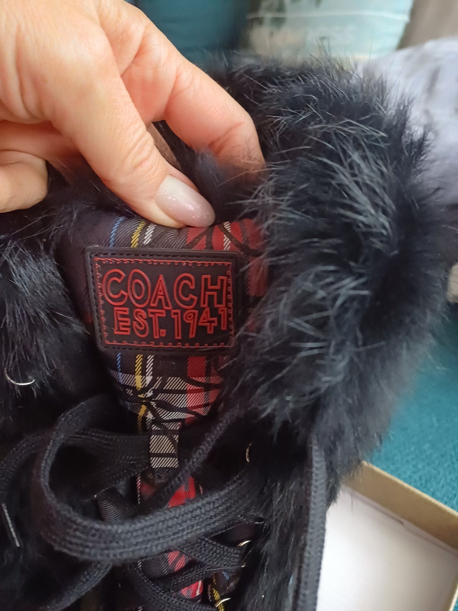 Дамски Апрески Coach