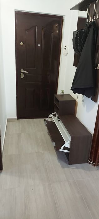 Inchiriez ap.1 camera garsoniera f.mare termen lung