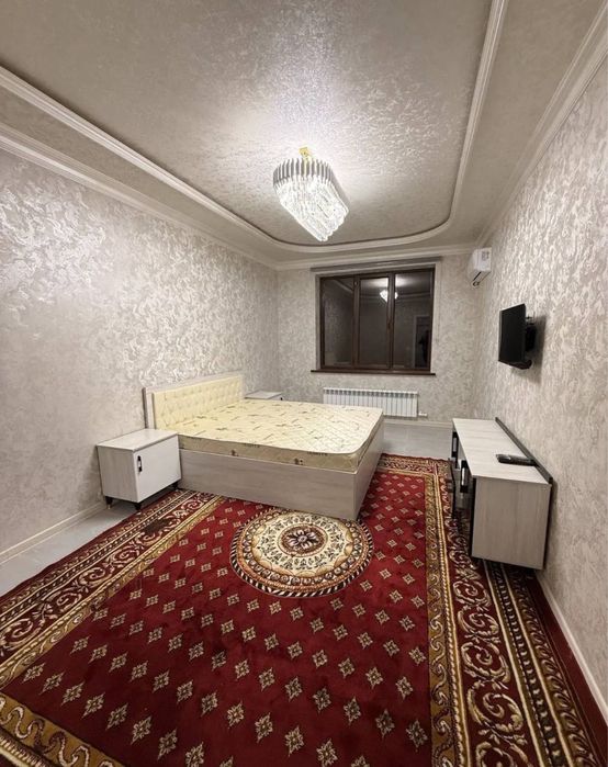 Aziz bozor temurshox restarani oldida