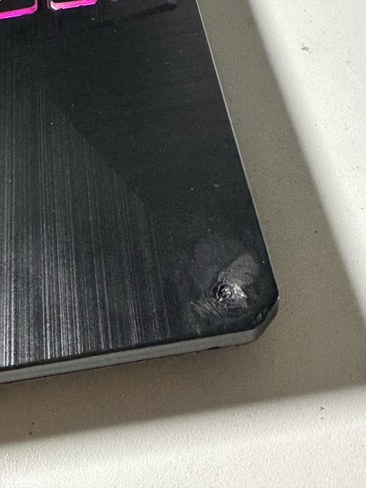 Laptop asus gaming tuf a15 problema cip bios.