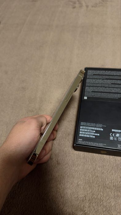 Vand iPhone 12 Pro Max, 256 GB, Gold