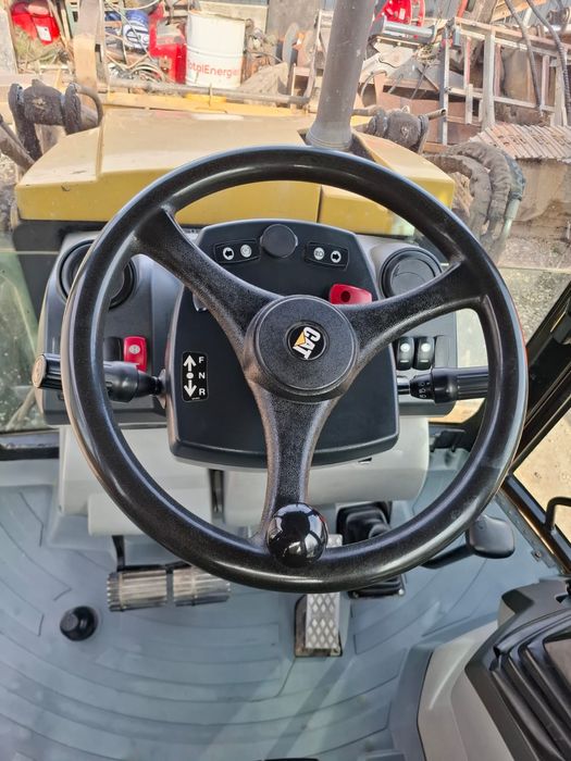 Vand buldoexcavator  cat caterpillar 428F fara ad blue
