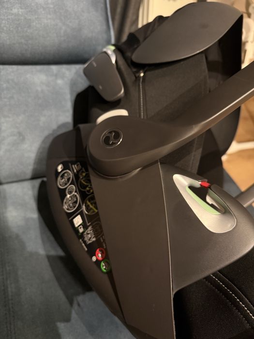 Столче за кола Cybex Cloud T i-Size Plus