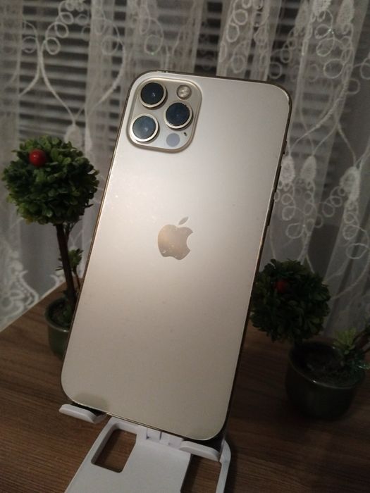 İPhone 12 Pro Gold