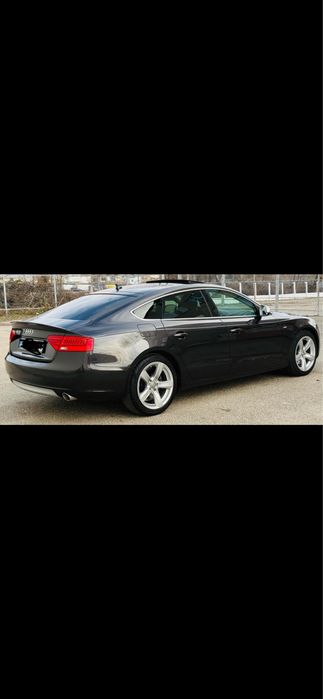 Vand audi a5 sportback sau schimb