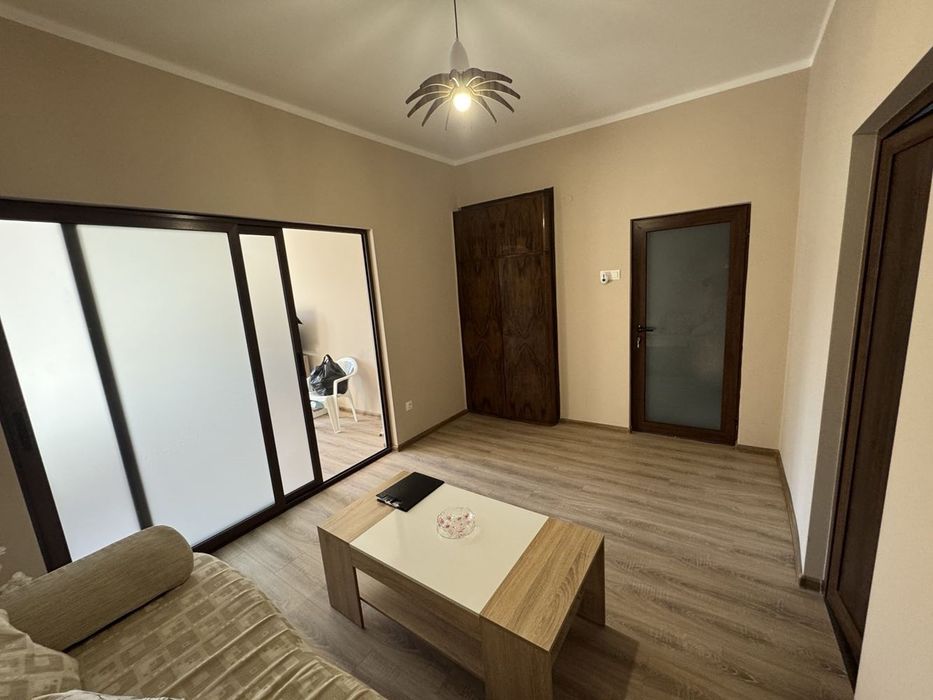 Продава се Тристаен апартамент в София, Център - 70 кв.м за 3199 €/кв.м - Снимка #1