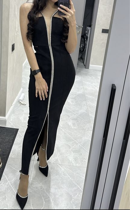 Продам платье. Размер S.