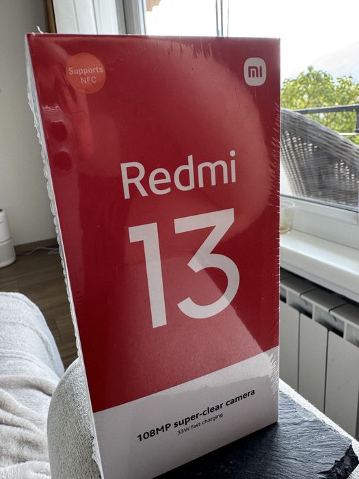 Неотворен Redmi 13 Black с гаранция и застраховка от Йетел
