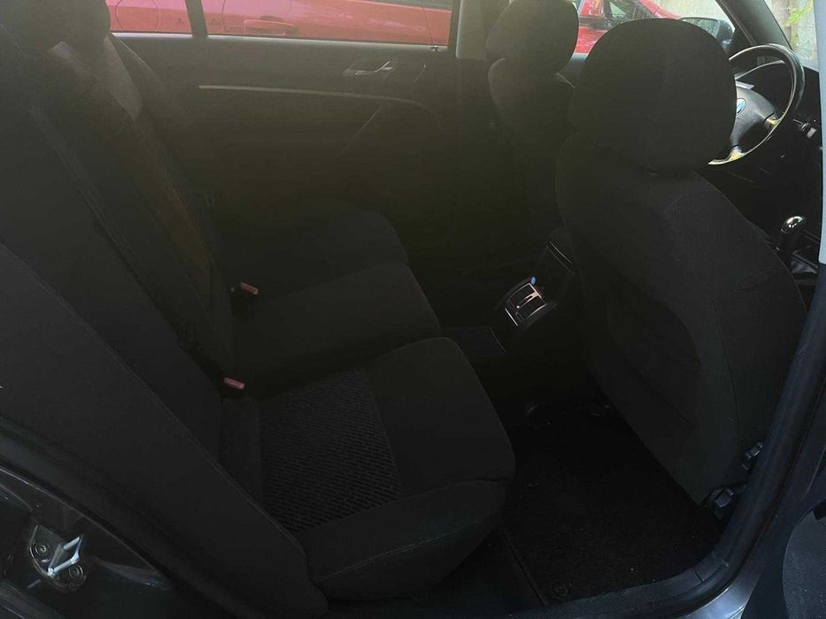 Skoda Superb 1, 2002