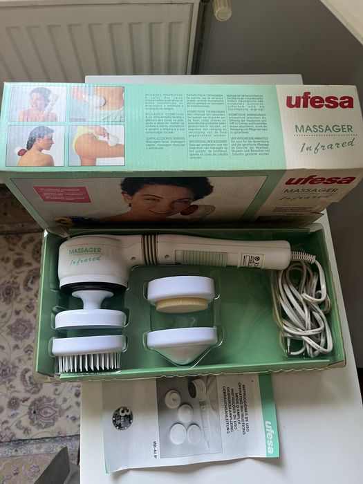 Aparat de masaj cu infrarosu Ufesa Massager Infrared MB-40 IF