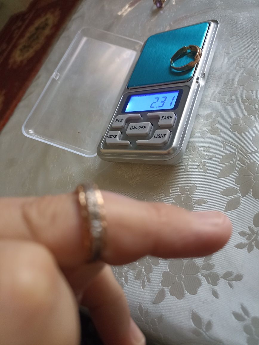 Кольцо золото 585