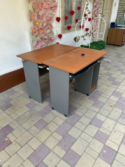 Столы лля компьютеров