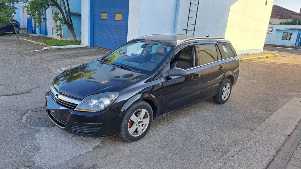 Dezmembrez opel astra h 1.7 diesel