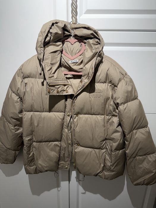 Ново яке Miu miu