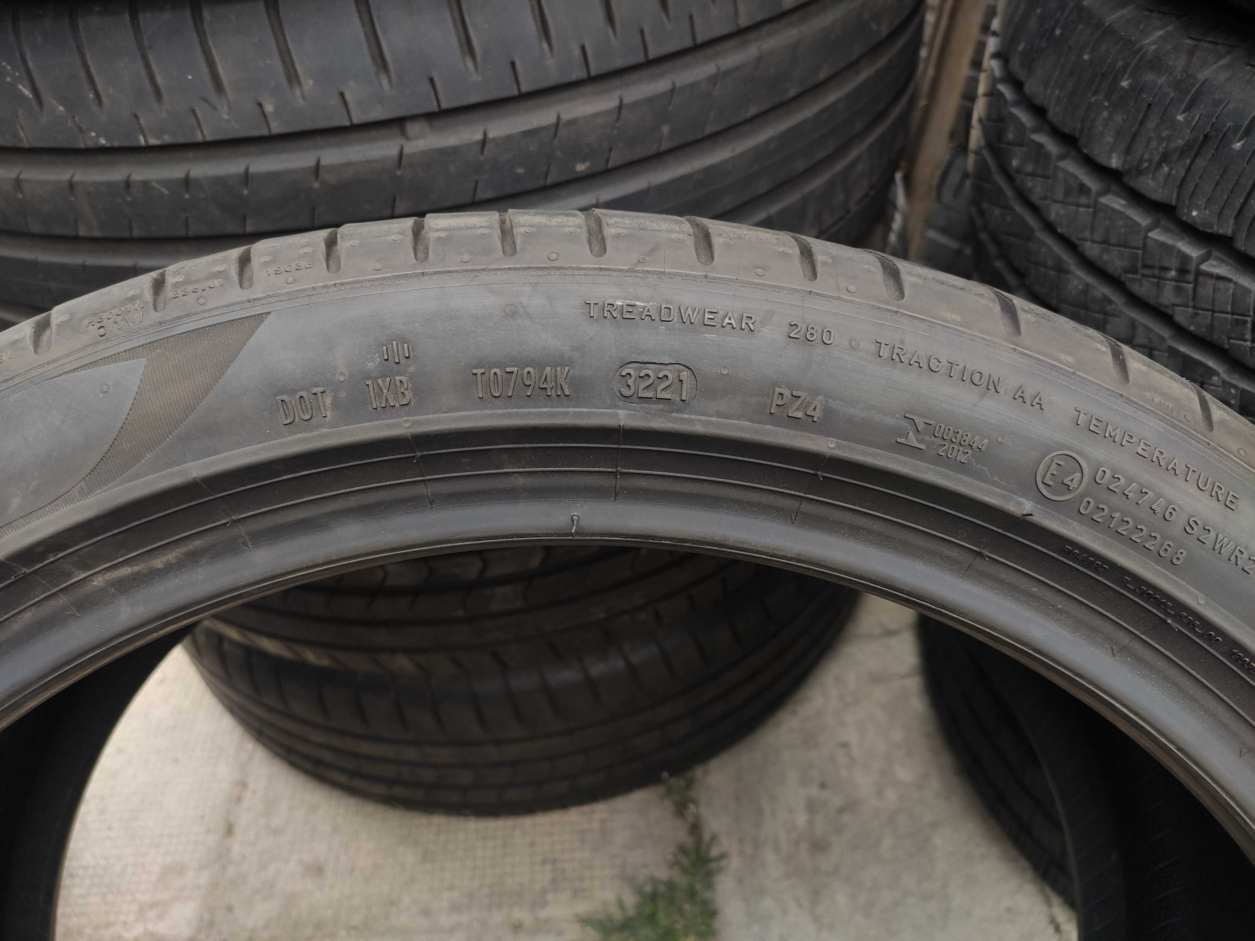 2бр Летни Гуми 245 40 20 - Pirelli