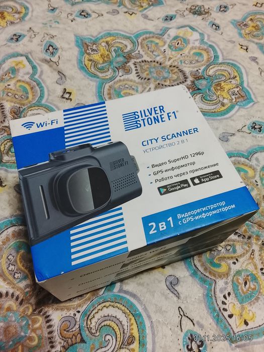 Видеорегистратор Silverstone F1