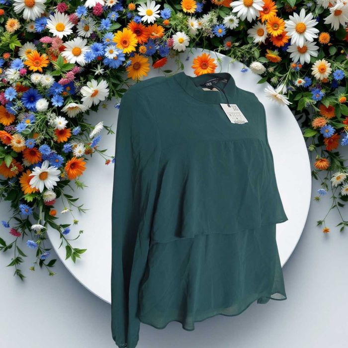 Нова блуза Zara, изискан цвят