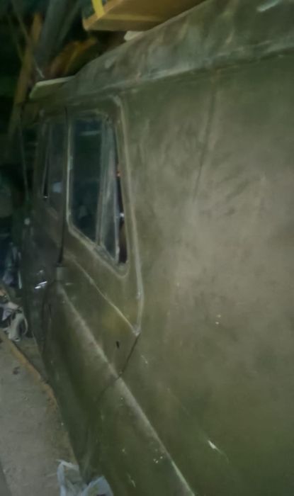 Продам уаз 469 , на запчасти в сборе