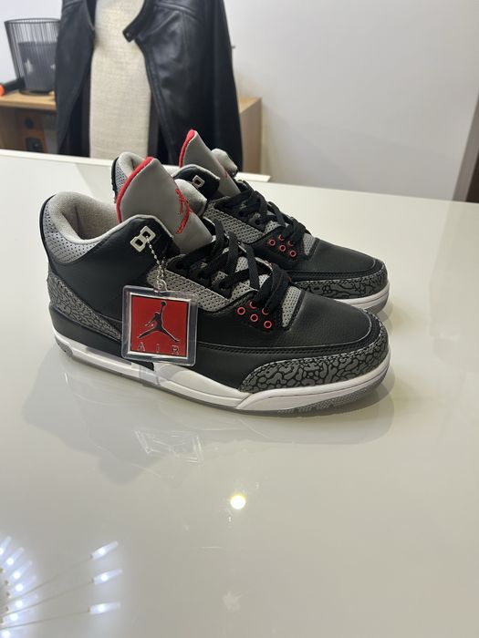 Jordan 3 black cement marimea 43