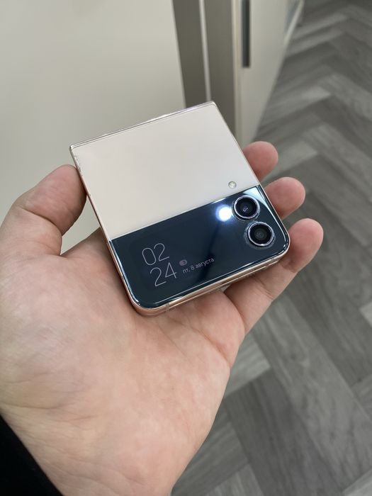 Samsung Galaxy Z Flip 4 5G Ideal 256GB