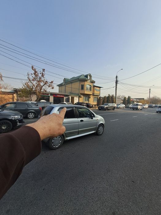 Мошмна усталари учун сервизга, битта бокс сотилади 60 квм